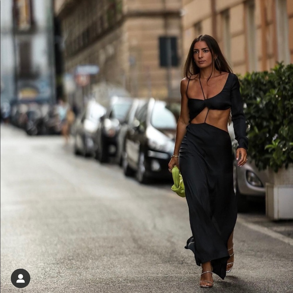 NEW ZARA SOLD OUT DRESS RARE